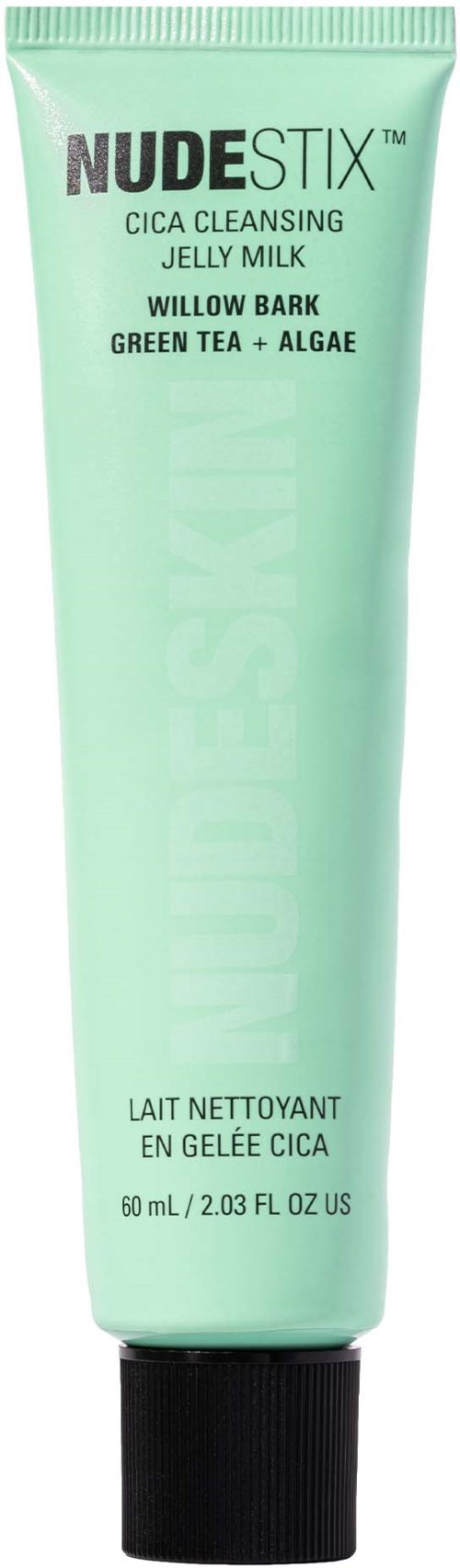 Eine grüne Tube mit Hautpflegeprodukt namens NUDESTIX, mit Inhaltsstoffen wie Cica, Weidenrinde, Grüner Tee und Algen, für Reinigung.