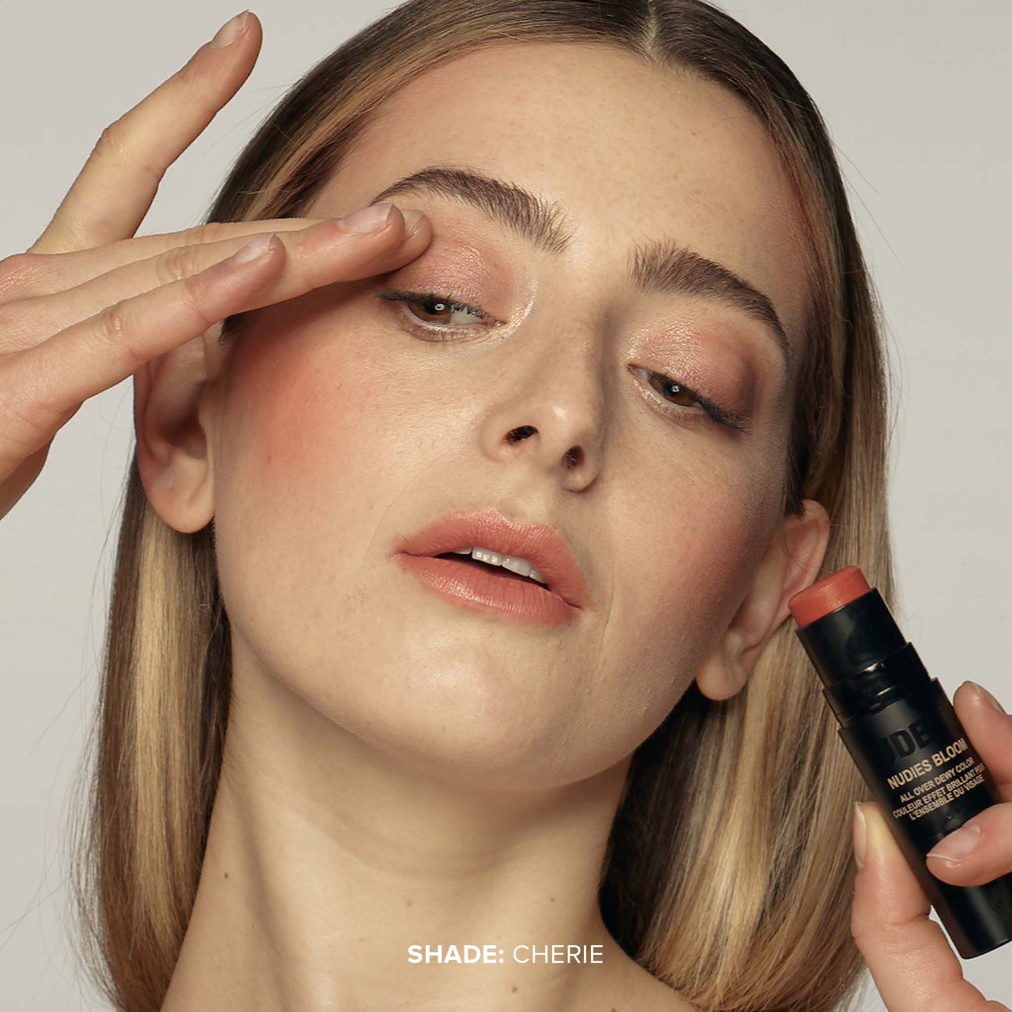 Nudestix Nudies Matte Blush Cherie (obrázok 3)