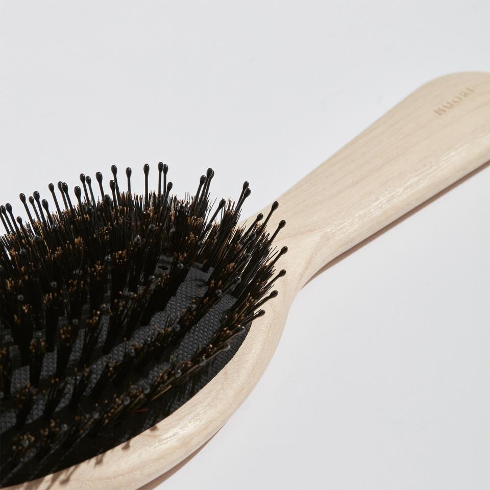 NUORI Revitalizing Hair Brush Small - Neutral