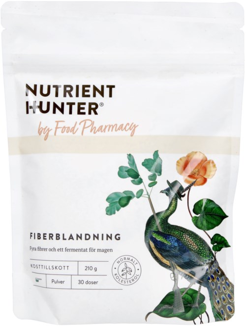 En hvit forseglet pose med en fargerik fugl og planteillustrasjon, merket 'Nutrient Hunter' for fiber og probiotika.