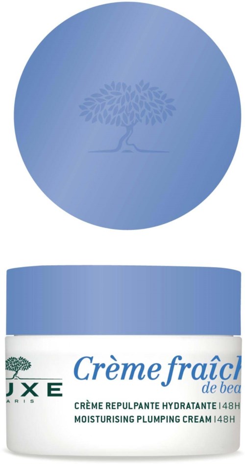 Een pot vochtinbrengende crème met blauw en wit ontwerp, naam in het Frans, en een boomafbeelding bovenop.