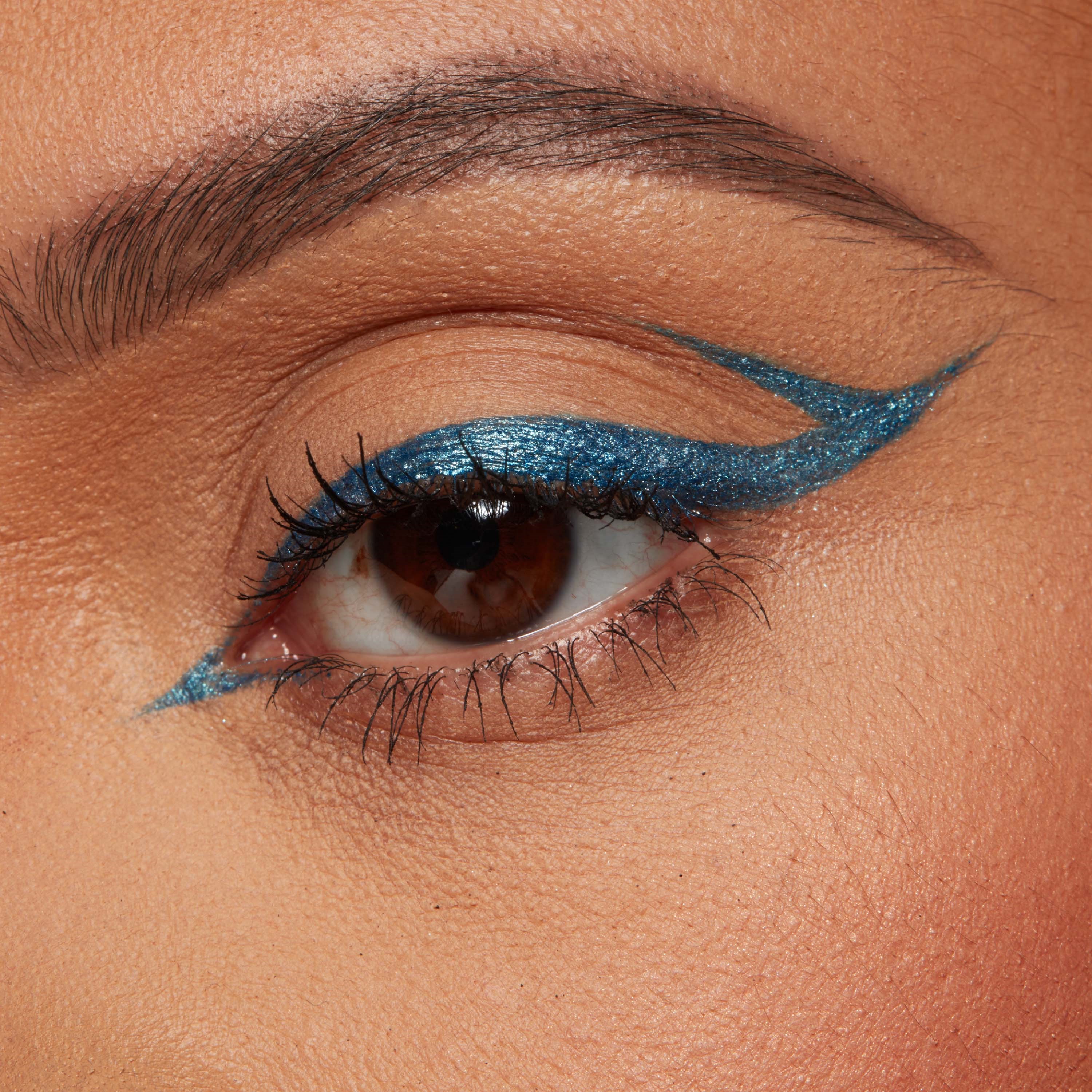NYX PROFESSIONAL MAKEUP Epic Ink Liner Glitz Waterproof 01 Tapered Twi (obrázok 3)