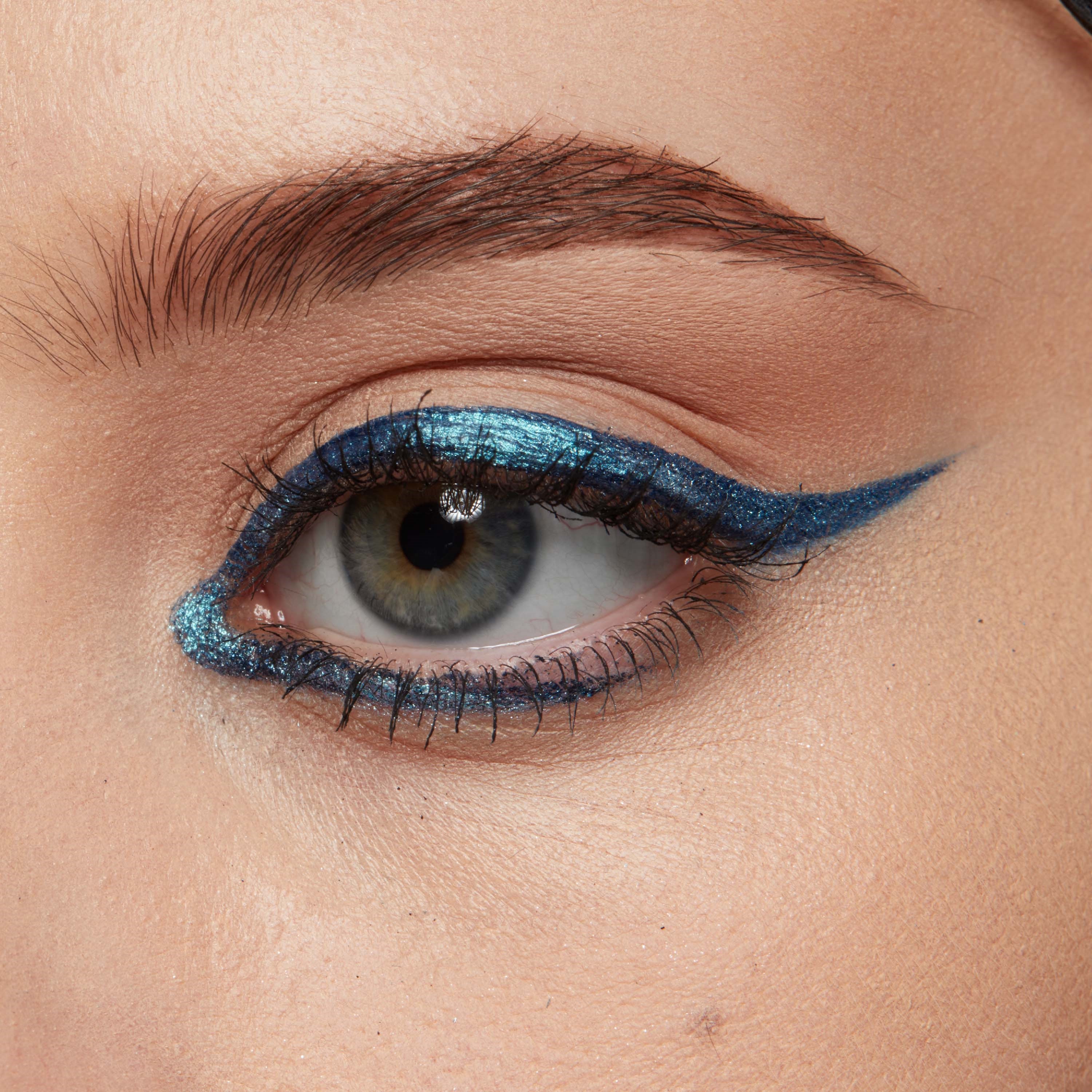 NYX PROFESSIONAL MAKEUP Epic Ink Liner Glitz Waterproof 05 Denim Dazzl (obrázok 3)