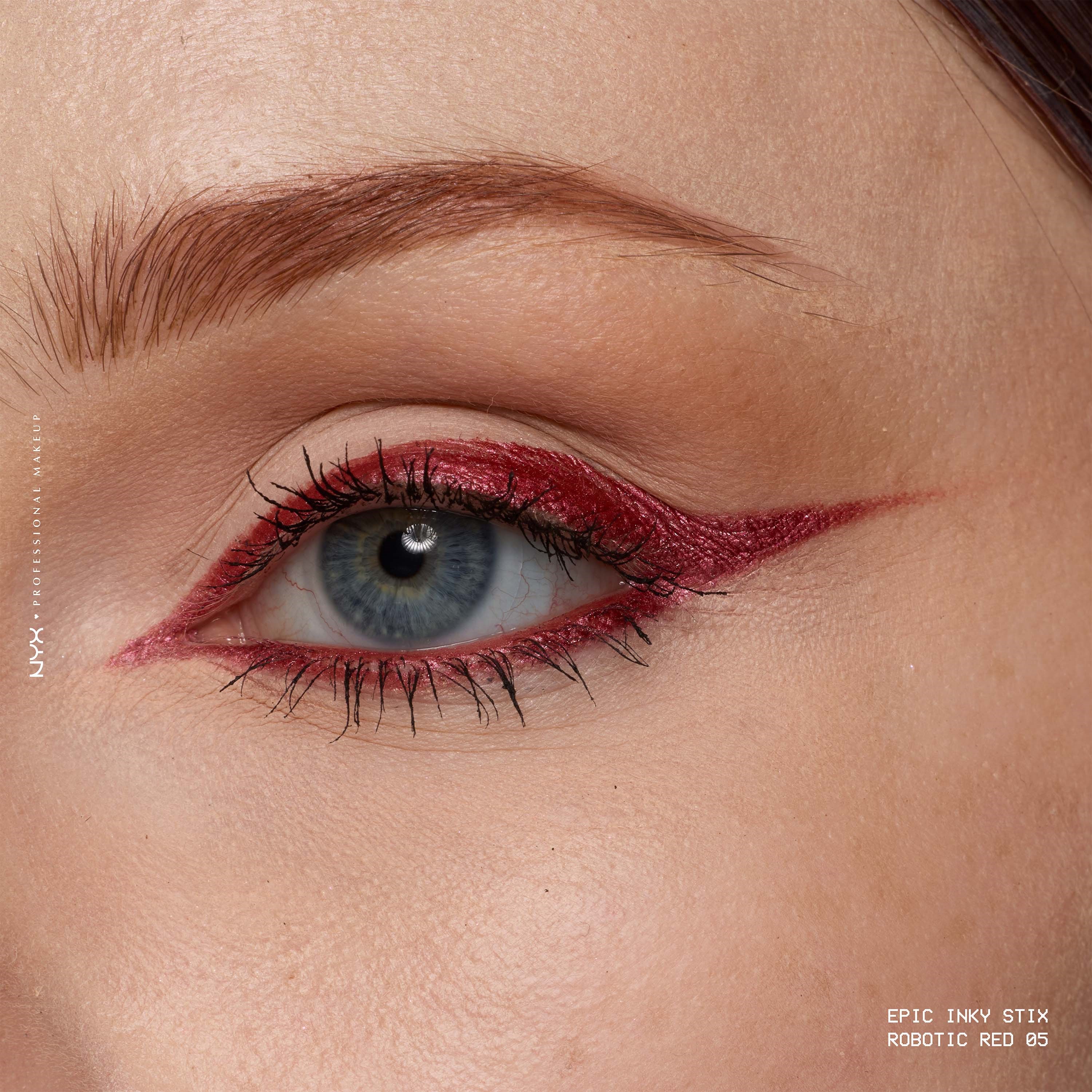 NYX PROFESSIONAL MAKEUP Epic Inky Stix Eyeliner 05 Robotic Red (obrázok 4)