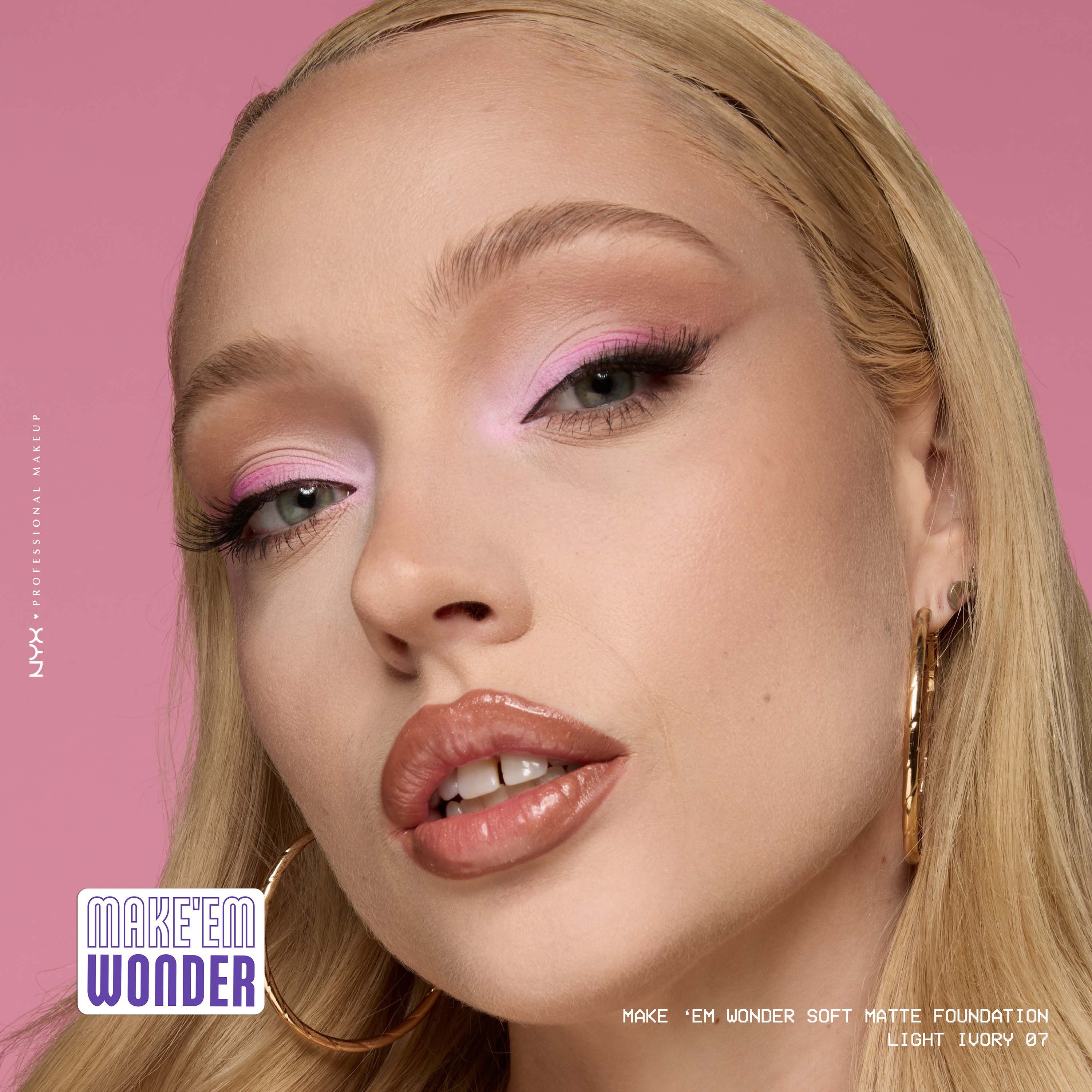 NYX PROFESSIONAL MAKEUP Make Em Wonder Foundation 07 Light Ivory (obrázok 8)