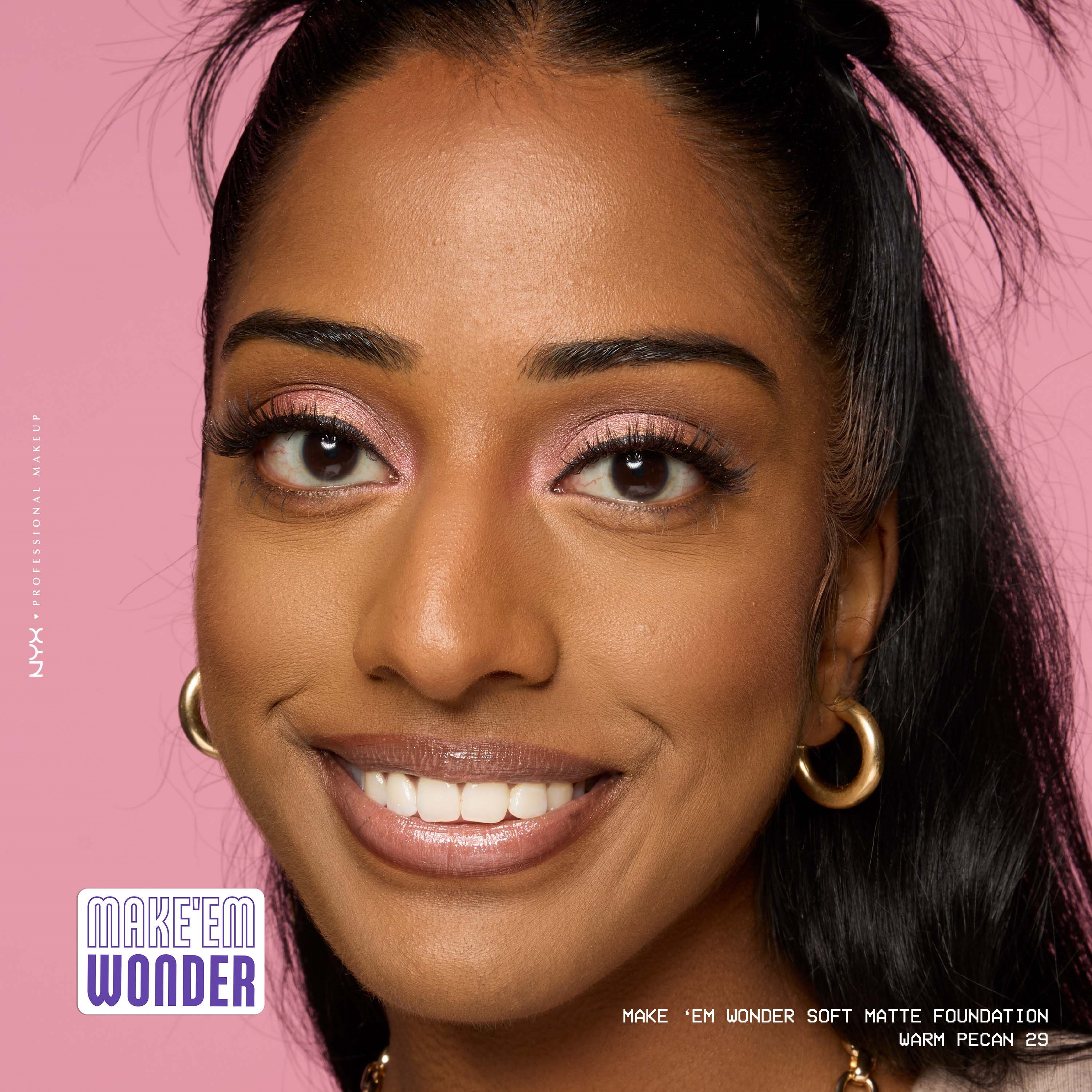 NYX PROFESSIONAL MAKEUP Make Em Wonder Foundation 29 Warm Pecan (obrázok 8)