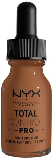 Pieni ruskea pullo mustalla tipputaiteella, jossa lukee NYX Total Control Pro meikkipohja.