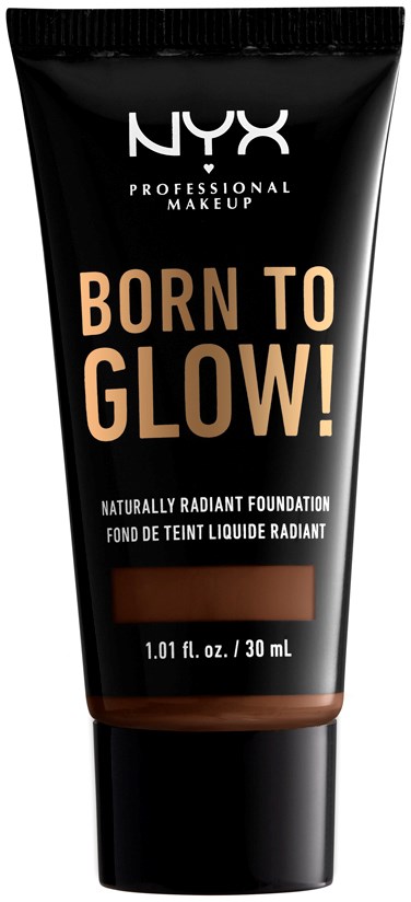 Czarna tubka podkładu NYX z beżowym i białym tekstem, mówiącym "Born to Glow!" i "Naturally Radiant Foundation."