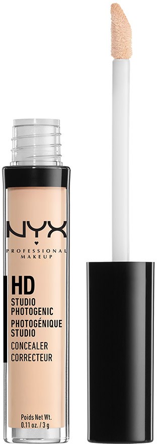 En NYX HD Studio Photogenic Concealer-flaske med applikator.
