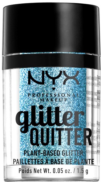Pieni läpinäkyvä purkki, jossa on sinistä glitteriä, NYX ammattilaismeikkiluomiväri. Kannessa on musta kansi.