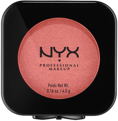 Ett nyx-blush med rosa nyans och glansig yta i en svart palett.