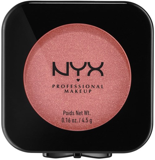 Svart fyrkantigt fall med rosa, skimrande rouge inuti, märkt NYX Professional Makeup, nettovikt 0,16 oz.