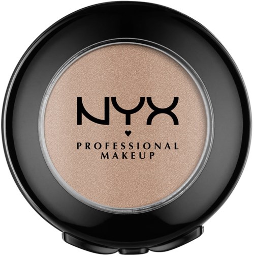 NYX professionellt smink i en rund svart förpackning med beige puder inuti.