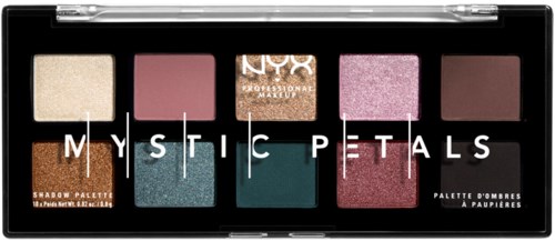 Meikkipalette, jossa on seitsemän eriväristä luomiväriä ja etupuolella lukee "Mystic Petals".