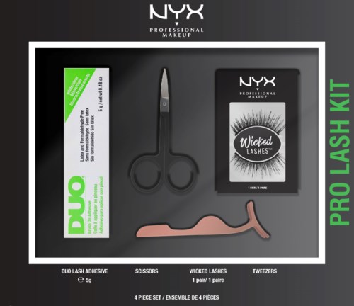 Ett set professionella makeup-verktyg med saxar, pincett, ögonfranslim och lösögonfransar i förpackning.