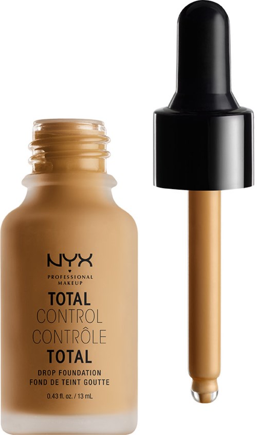 Eine beige Foundation-Flasche mit schwarzem Text und Tropfer-Kappe.