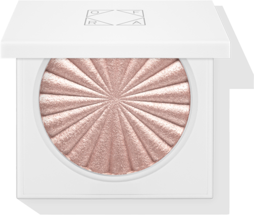Ein runder Make-up-Compact mit einem schimmernden rosa Highlighter, verziert mit strahlenförmigen Linien.