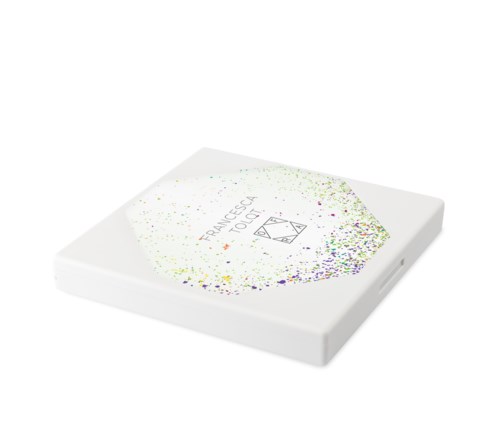 En vit låda med färgglada glitter och orden "PRINCESS TOUCH" på toppen.