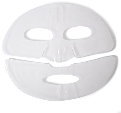 En vit ansiktsmask med utskärningar för ögon och mun, formad som en ansiktsmask för ansiktet.