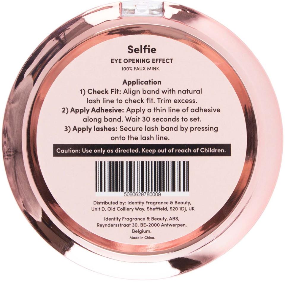 Oh My Lash Faux Mink Strip Lashes Selfie (Plastic Re-Useable Case)