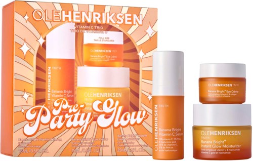 Skjønnhetsprodukter i oransje og hvitt pakke med teksten 'Pre-Party Glow' og 'Banana Bright'.