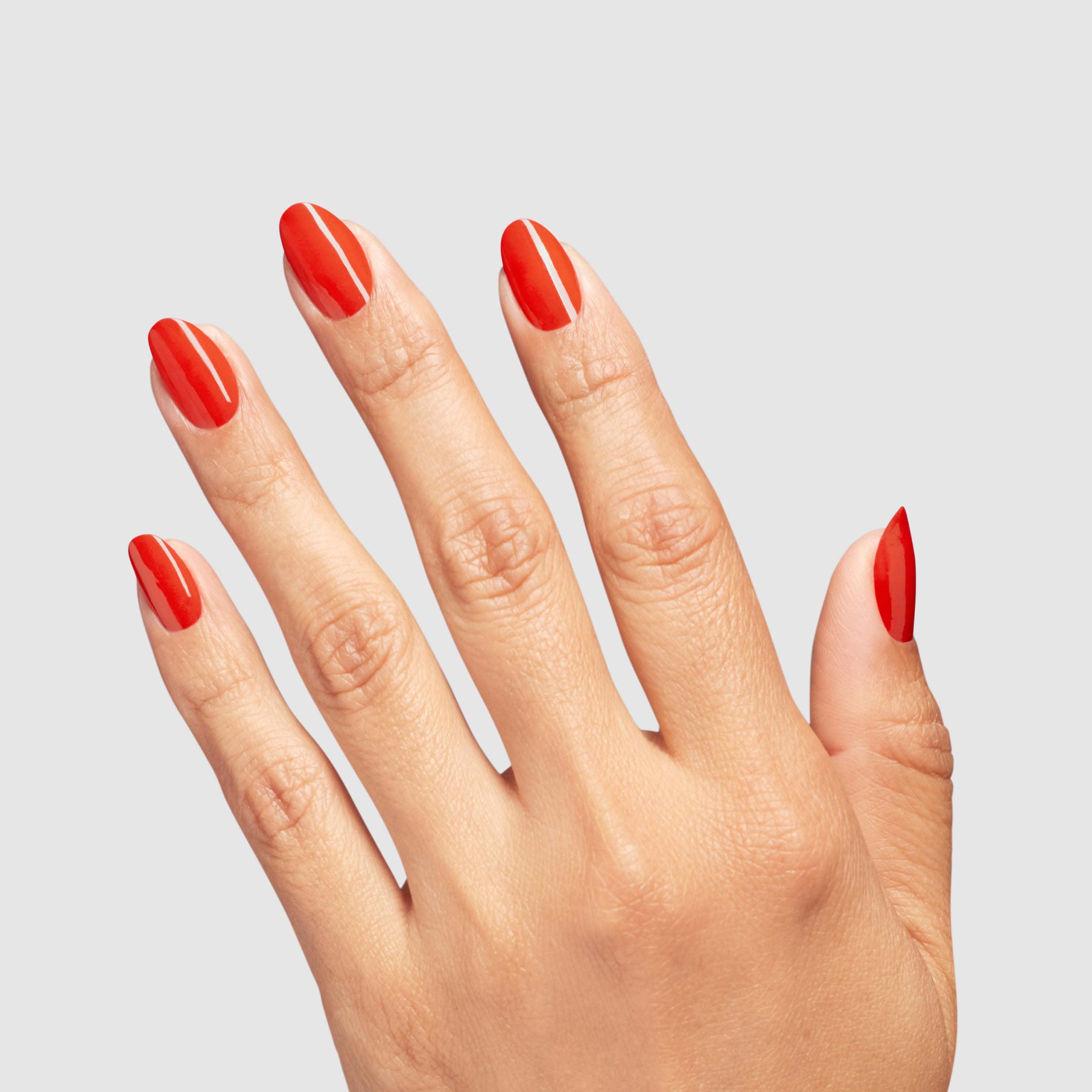 OPI Nail Lacquer What's Your Mani-tude Totally Red-ical (obrázok 3)