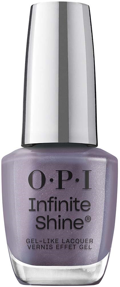 En flaske med lilla neglelakk med sølvfarget hette, merket 'O.P.I Infinite Shine', står oppreist.