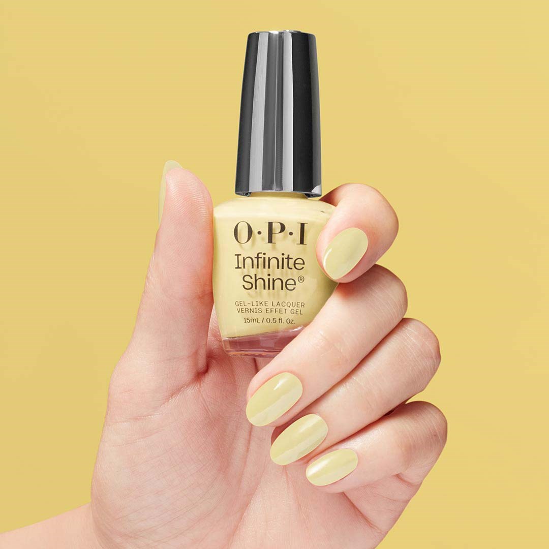 OPI Infinite Shine This Chic is Bananas (obrázok 4)