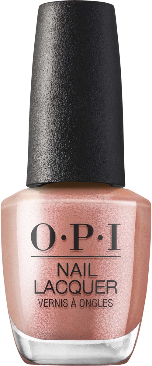 En flaska med O.P.I nagellack i en persikapink färg med svart lock.
