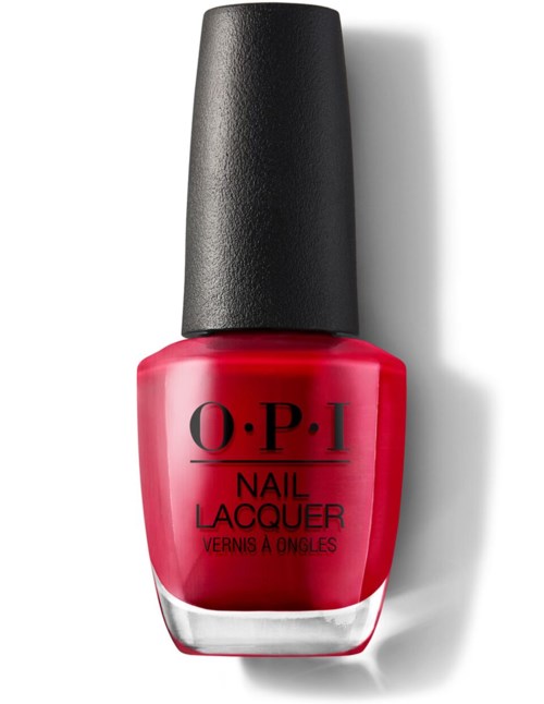 Eine Flasche hellroten Nagellacks mit schwarzem Deckel von O.P.I. Nail Lacquer.