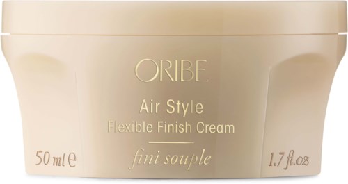 En beige behållare av Oribe Air Style Flexible Finish Cream med 50 ml volym.