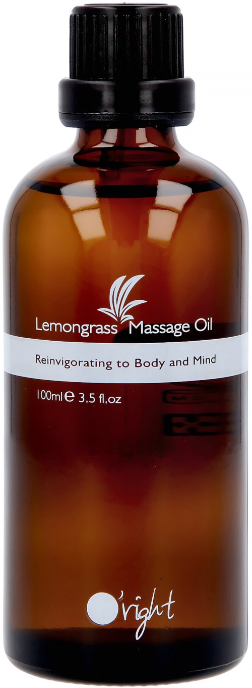 En brun flaska med Lemongrass Massage Oil, svart lock, etiketten säger att den revitaliserar kropp och själ, 100 ml.