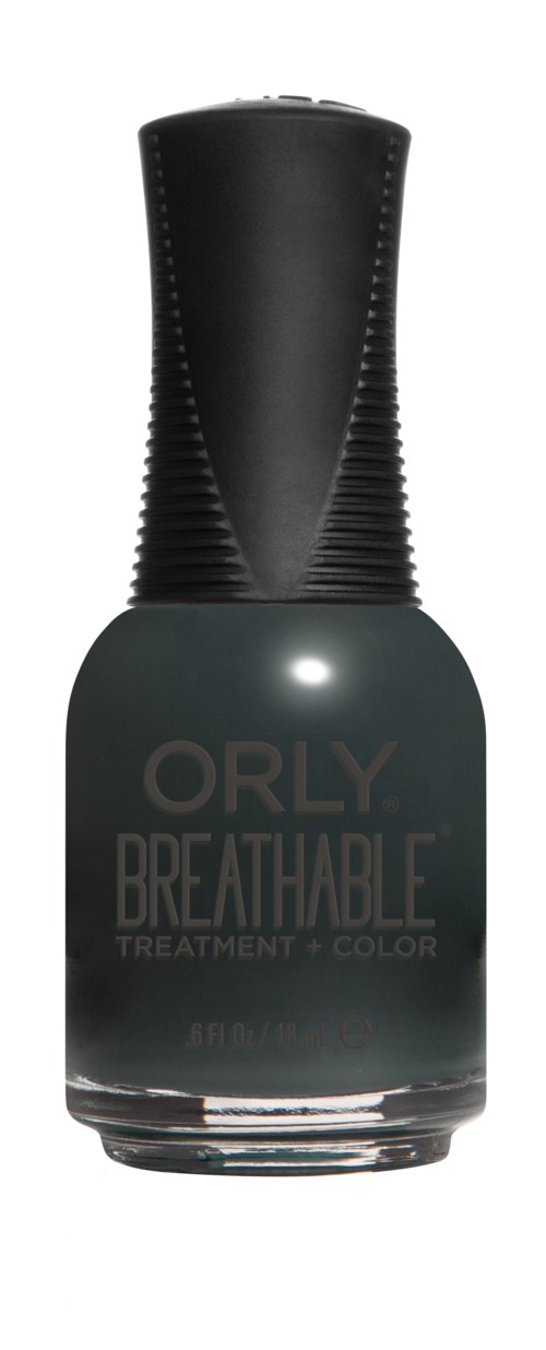 Mørkegrå neglelakk med svart lokk, merket ORLY Breathable Treatment + Color, i en liten flaske.