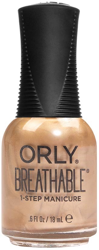 Neglelakkflaske med svart lokk, beige farge, og etikett som sier 'ORLY Breathable 1-Step Manicure.'