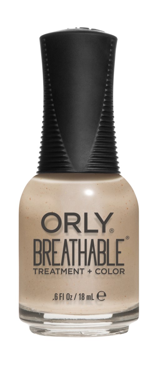 En flaske med ORLY Breathable neglelakk, beige farge, med svart lokk og etikett.