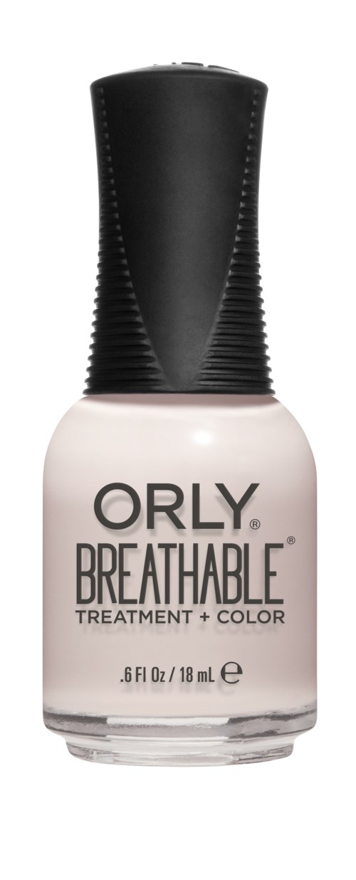 En flaske av Orly Breathable neglelakk med svart kork og hvit etikett som viser produktnavn og detaljer.