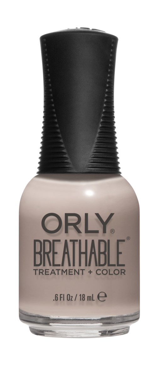 Neglelakkflaske med svart hette og beige lakk, merket ORLY Breathable Treatment + Color, 18 ml.
