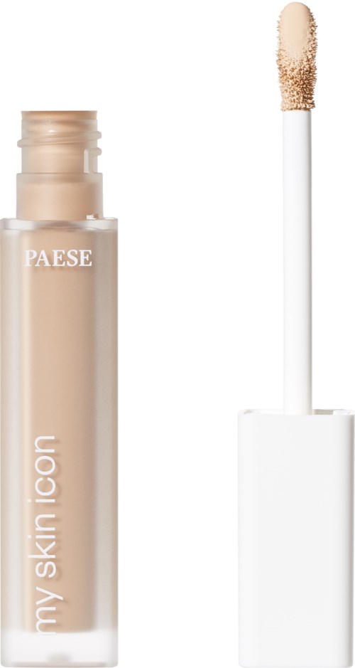 En beige flytende concealer med påføringspensele og hvit lokk.