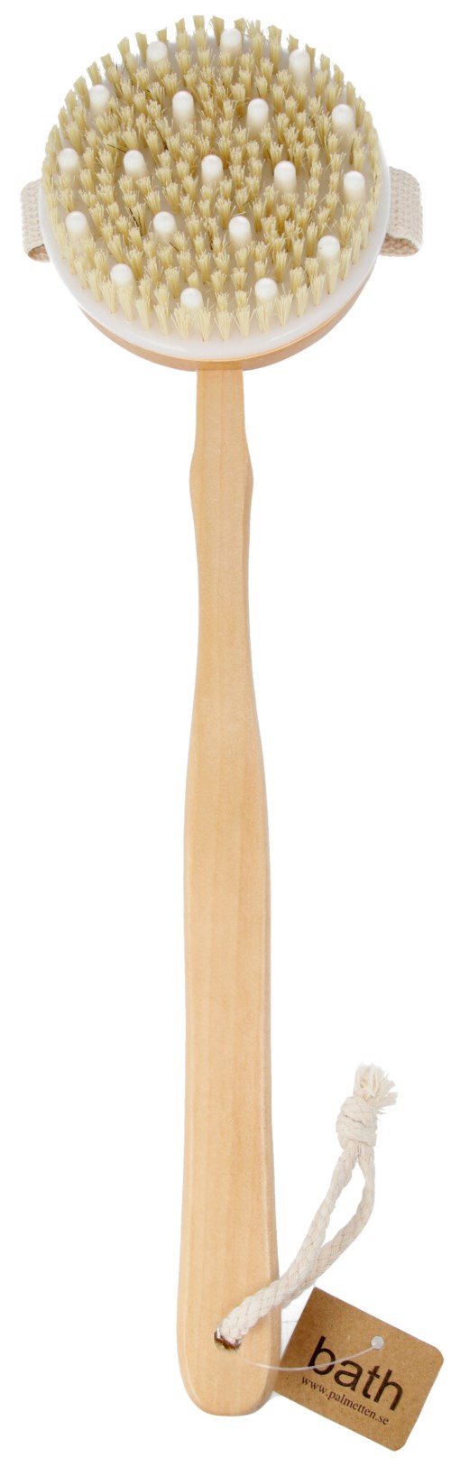 Ein langer Holzgriff mit einer runden, stacheligen Gummikopf, verwendet zum Scrubbing beim Baden.