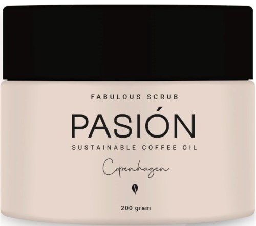 Etiketten visar en produkt som heter Passion, ett hållbart kaffooljeskrubb från Köpenhamn, i en vit behållare med svart lock.