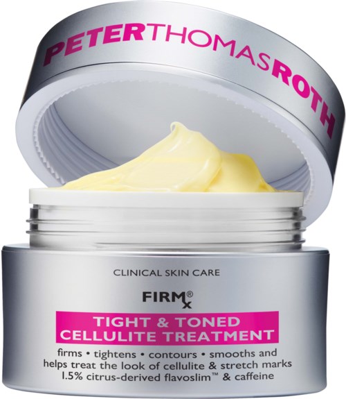 En burk med hudvårdskräm med vitt lock, märkt 'Peter Thomas Roth,' för fast och tonad behandling, innehåller även koffein.
