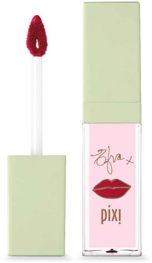 Läppglans eller flytande läppstift i ljusgrön förpackning med rosa etikett och röd läppillustration.