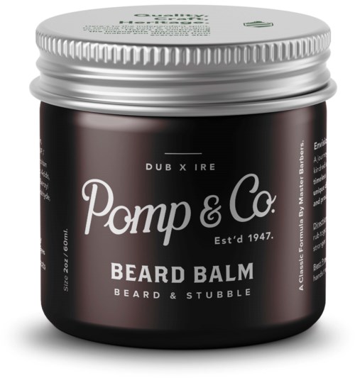 Een kleine zwarte pot met zilveren deksel bevat Pomp & Co. baardbalsem voor baard en stoppels. Tekst geeft maat en merk weer.