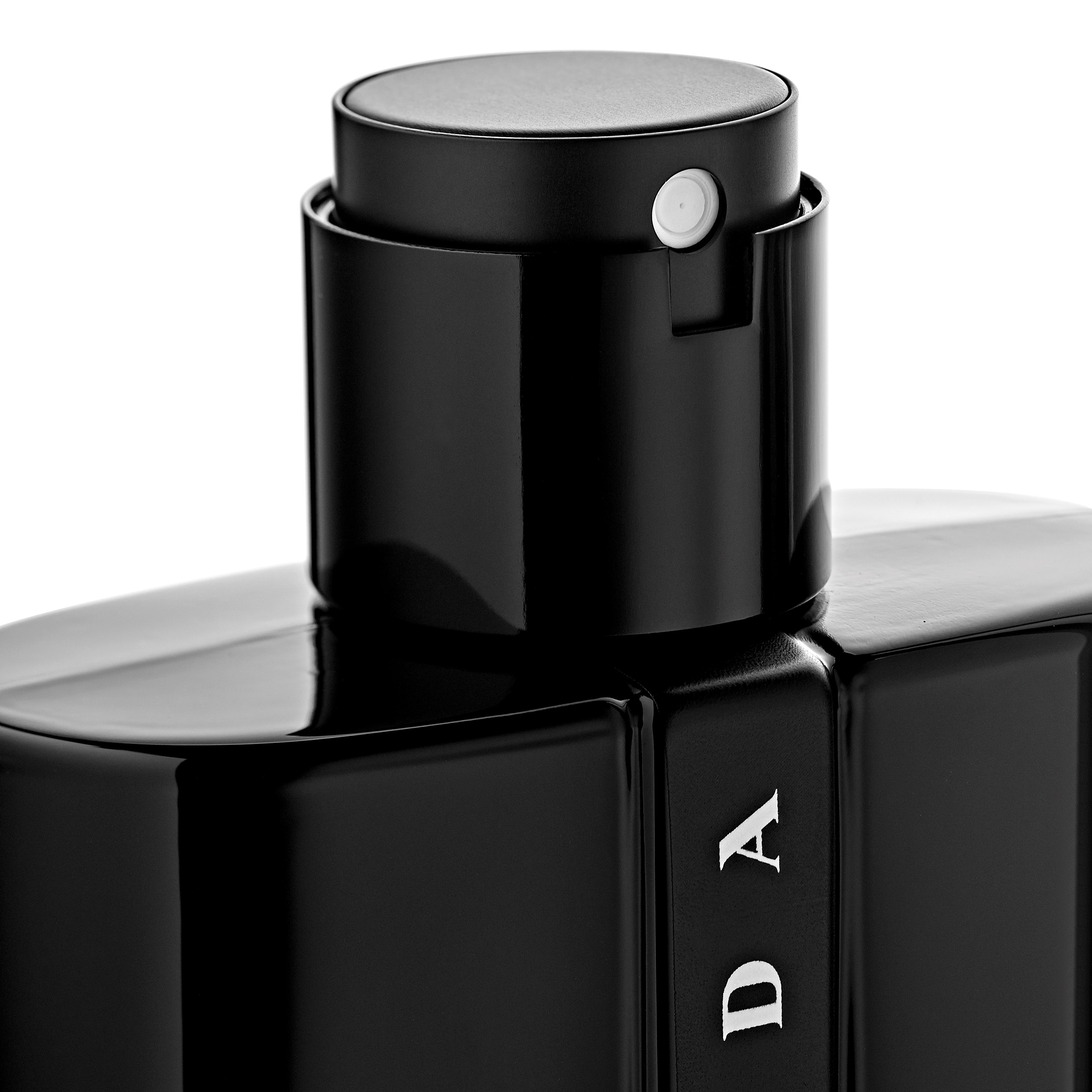 Alternativ bild 1 för Prada Luna Rossa Black Eau de Parfum 100 ml