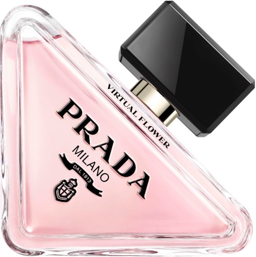 En rosa Prada Milano parfymeflaske med svart rektangulært lokk og ordene Virtual Flower på halsen.