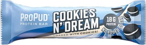 Proteinpåse kallad 'Cookies N' Dream', med bilder av kakor och text om 18g protein, inget tillsatt socker.