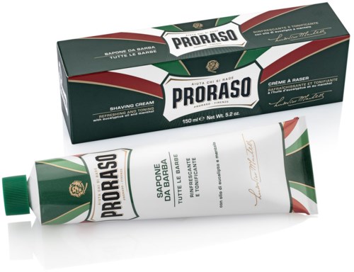 Partakyn partavehje ja sen vihreä, punainen ja valkoinen pakkaus merkillä Proraso.