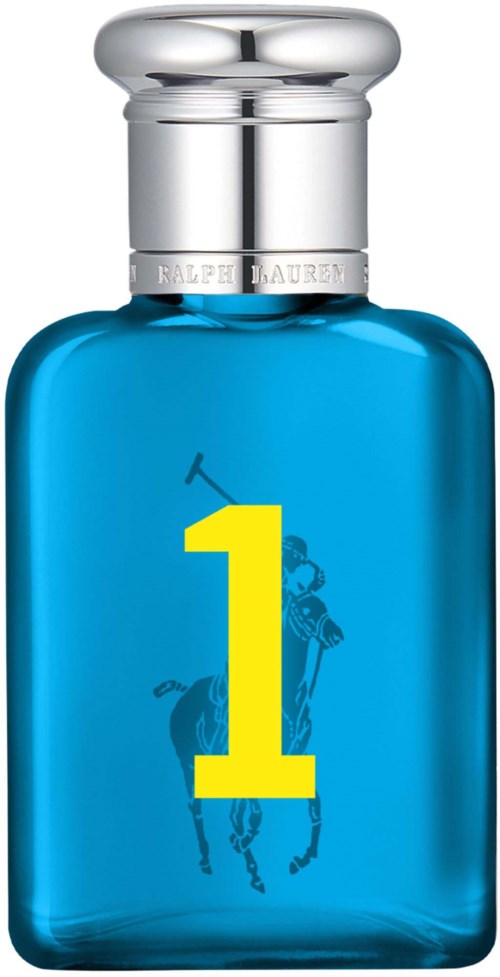 Niebieska butelka perfum Ralph Lauren Polo Sport z srebrnym korkiem, żółtym numerem 1 i logo konia.
