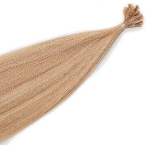 En bunt rett, blondt hårforlengelse bundet i den ene enden.