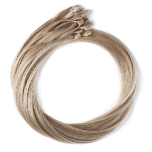 Een haarverlengingslus met blond haar. Het haar is glad en glanzend, in een cirkelvorm gerangschikt.